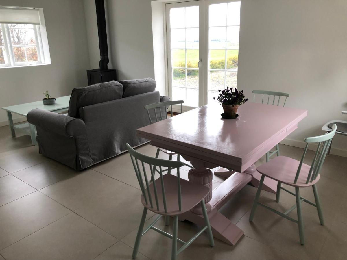 Country-Living With A Lovely View And Own Terrace, Entrance And Parking Roskilde Exterior foto
